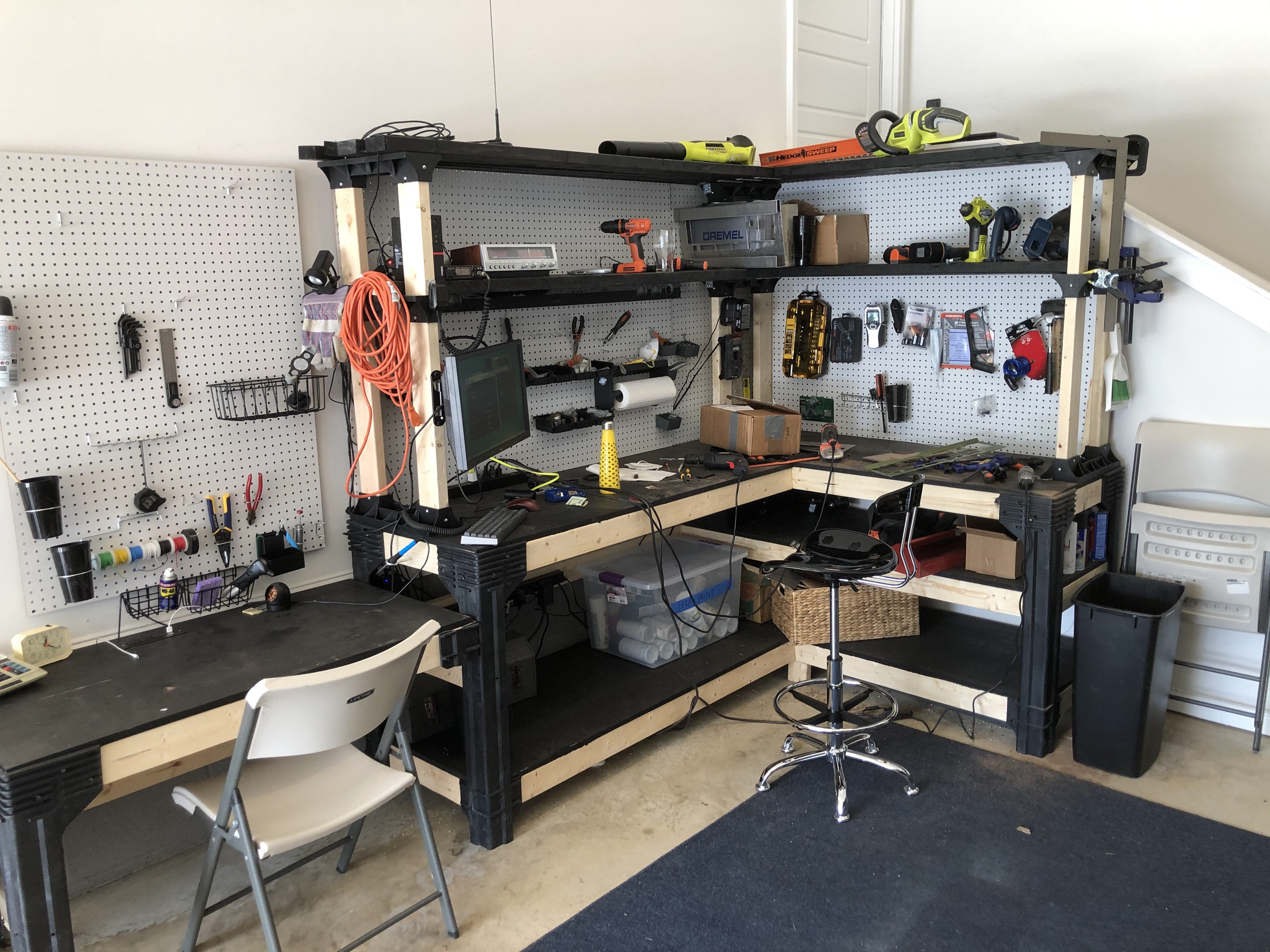 5 Essential Tools for Working with PCB Components in Your Home Lab