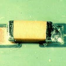 Visual comparison of bridging, slumping, and insufficient paste deposits on flexible PCB pads